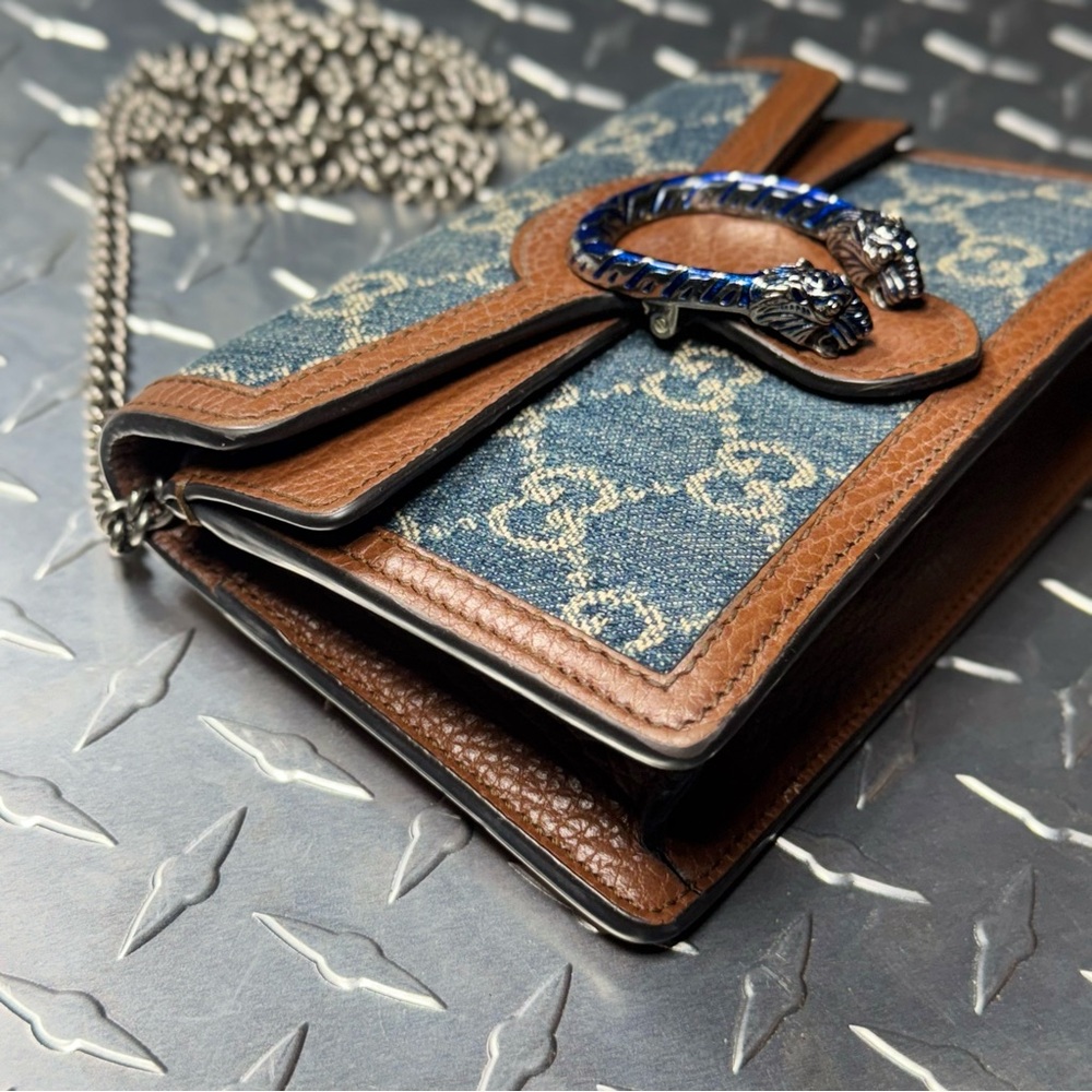 Gucci GG Denim Mini Dionysus Chain Wallet in Blue/Brown - Picture 4 of 11